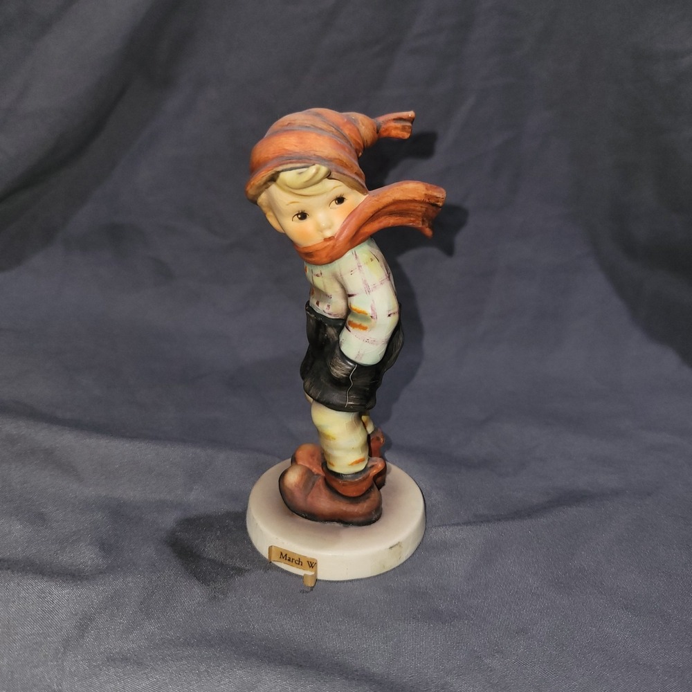 Goebel Hummel Figurine TMK5 #43 March Winds - Unboxed